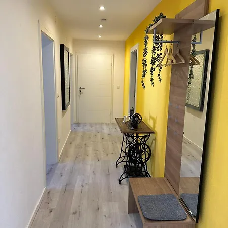Haselbach Living Apartman *